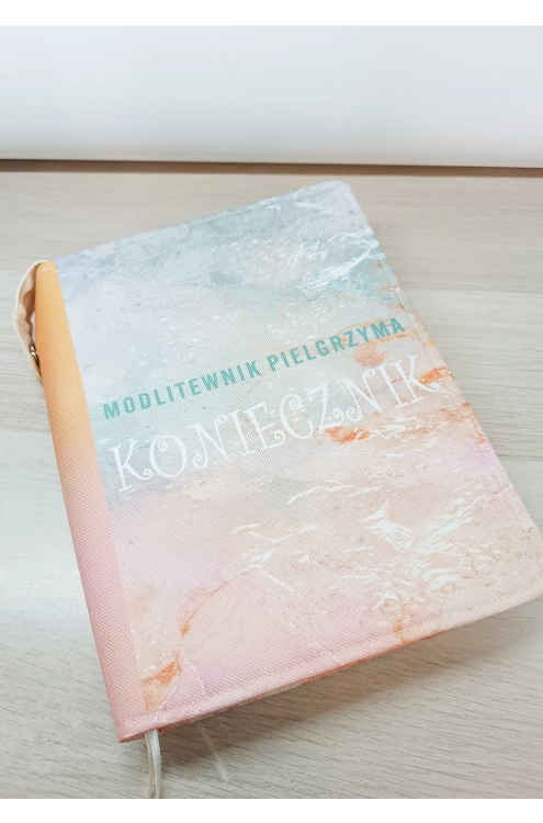 Modlitewnik pielgrzyma w pastelowym wzorze marmurkowym, personalizowana okładka